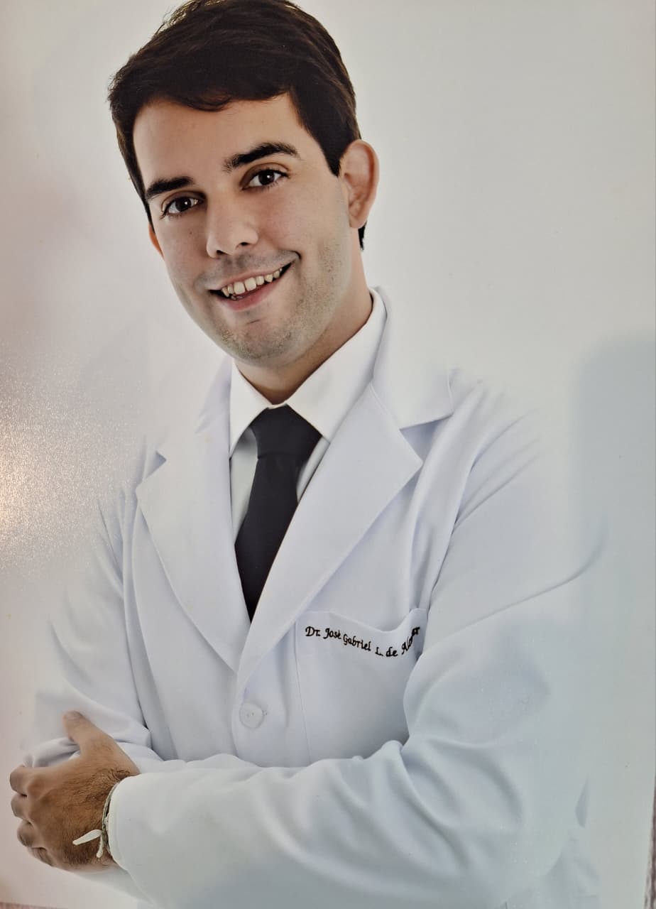 Dr. Gabriel Alencar — Médico Psiquiatra. CRM 204695/SP. RQE 80126.